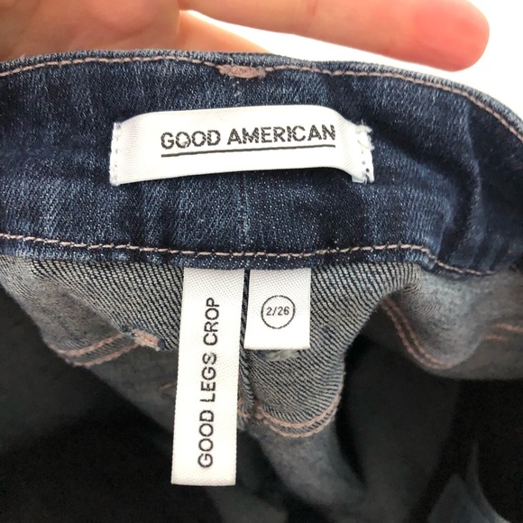 Good American Good Legs Crop Jeans in Blue 260 Size 2/26 - Picture 10 of 11